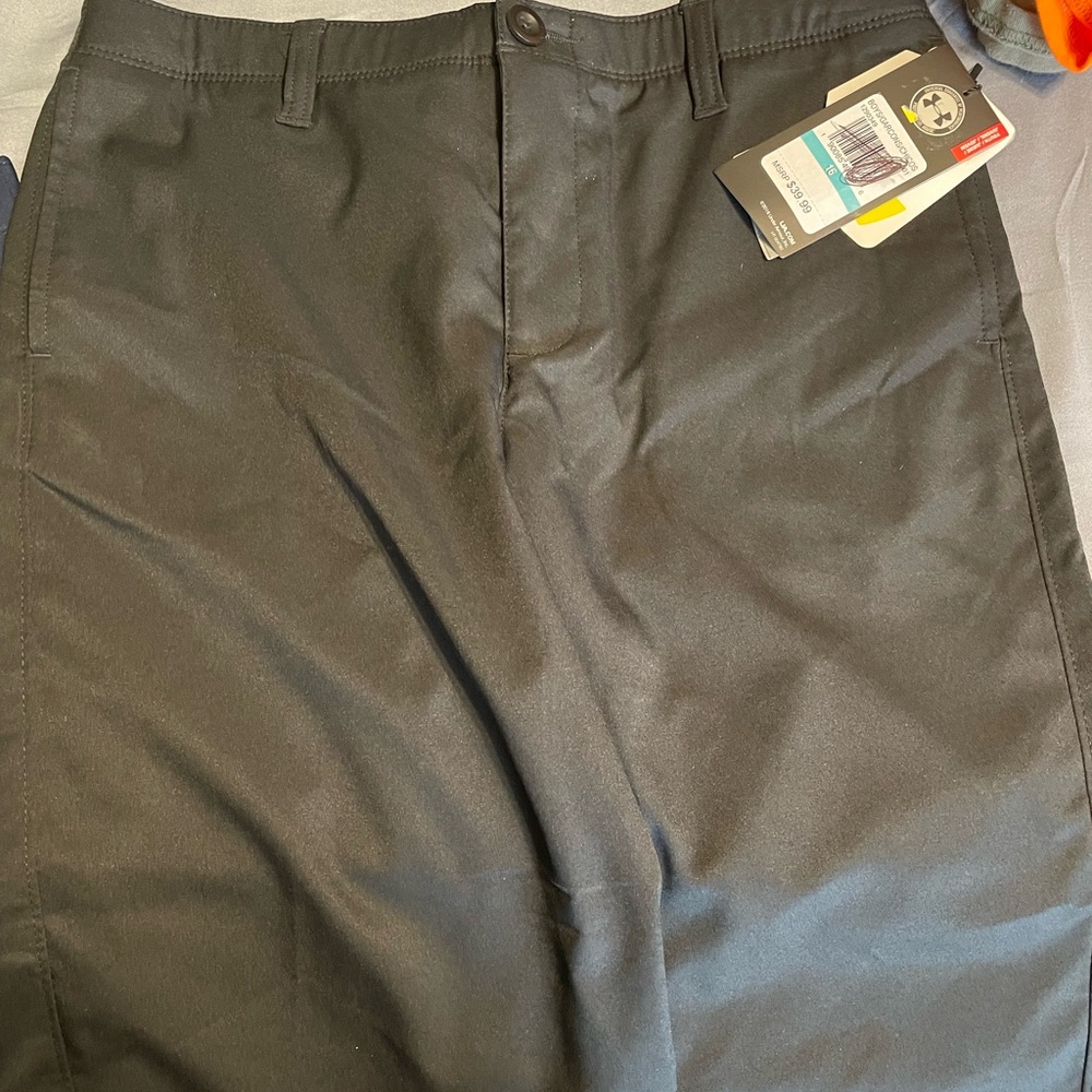 Under Armour  Black Golf Shorts